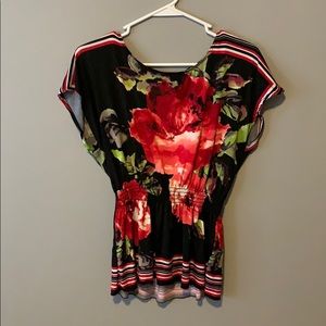 Gorgeous flower print shirt